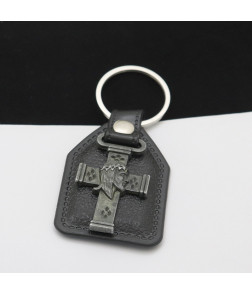 Metal keychain