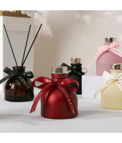 Home Fragrance, Essential Oil Reed Diffuser & Creative Decor - Long-Lasting Scent for Living Room & Bathroom, Decorative Air Freshener